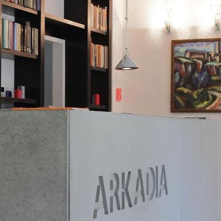 Hotel Arkadia Peçuy Dış mekan fotoğraf